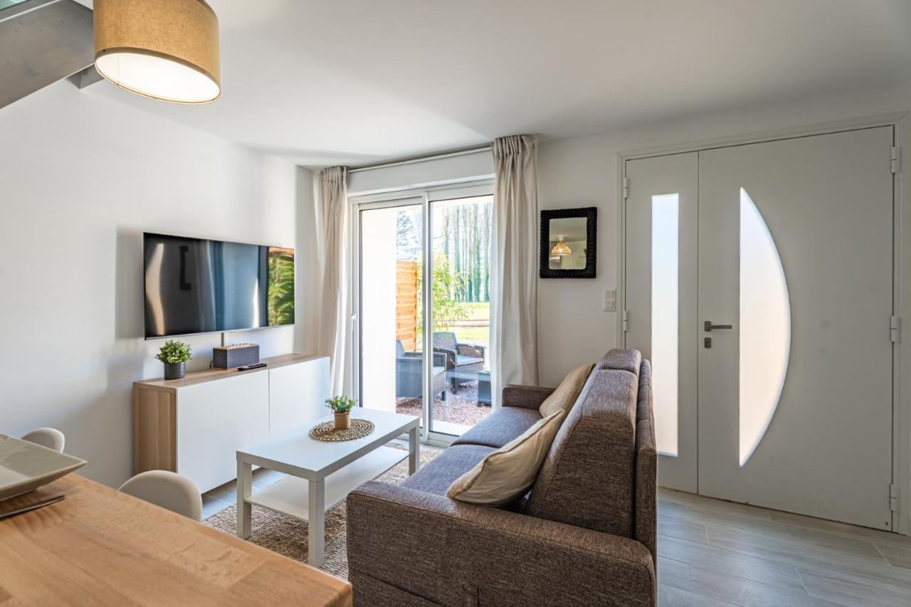 Le Noe Villa Caen Exteriör bild