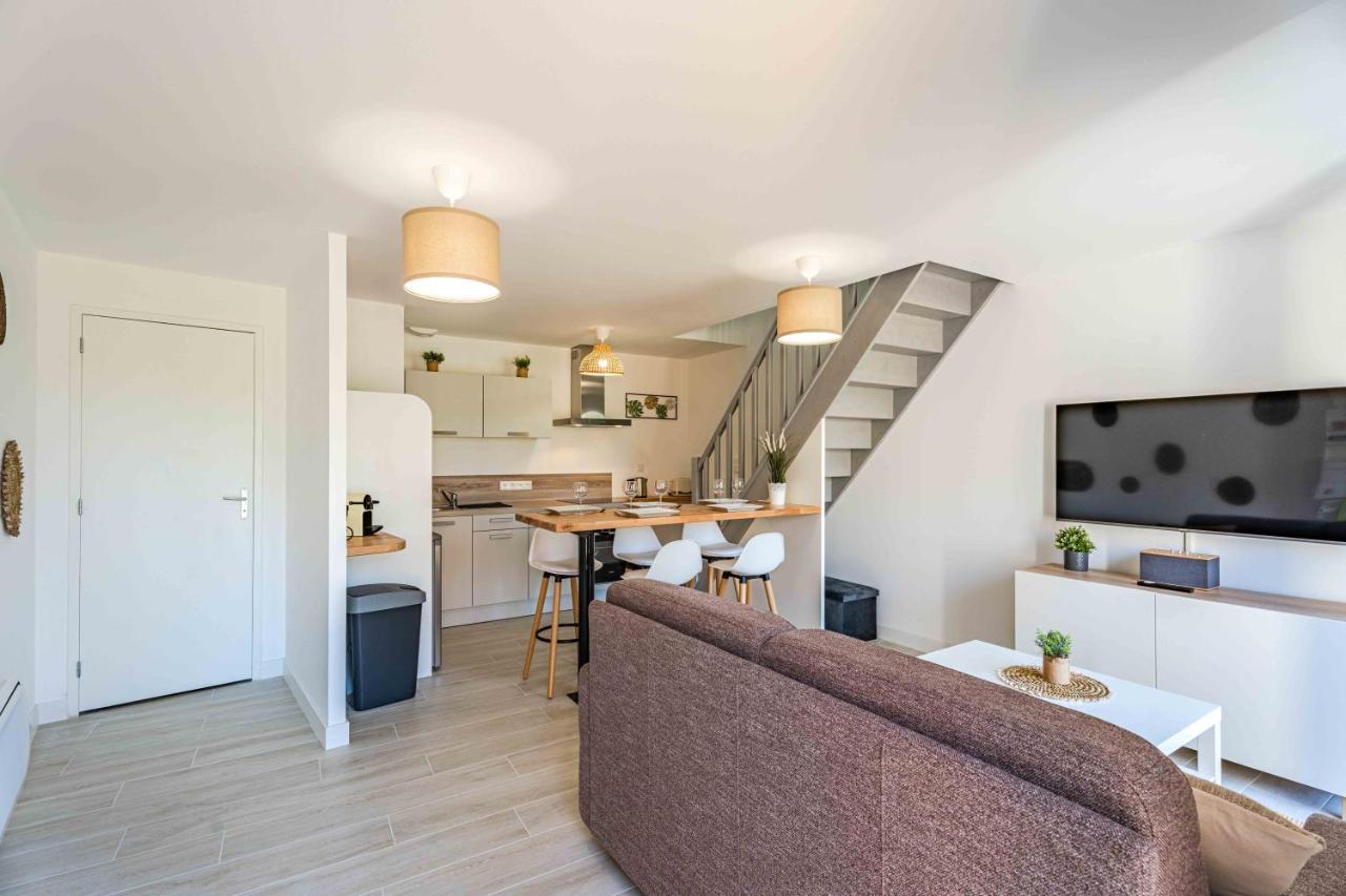 Le Noe Villa Caen Exteriör bild