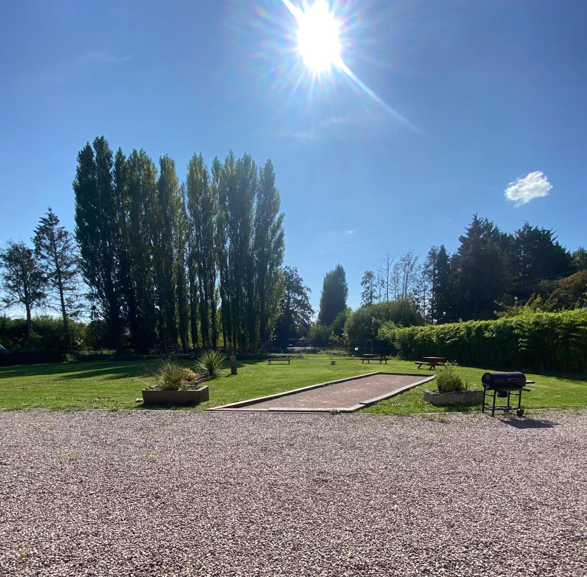 Le Noe Villa Caen Exteriör bild